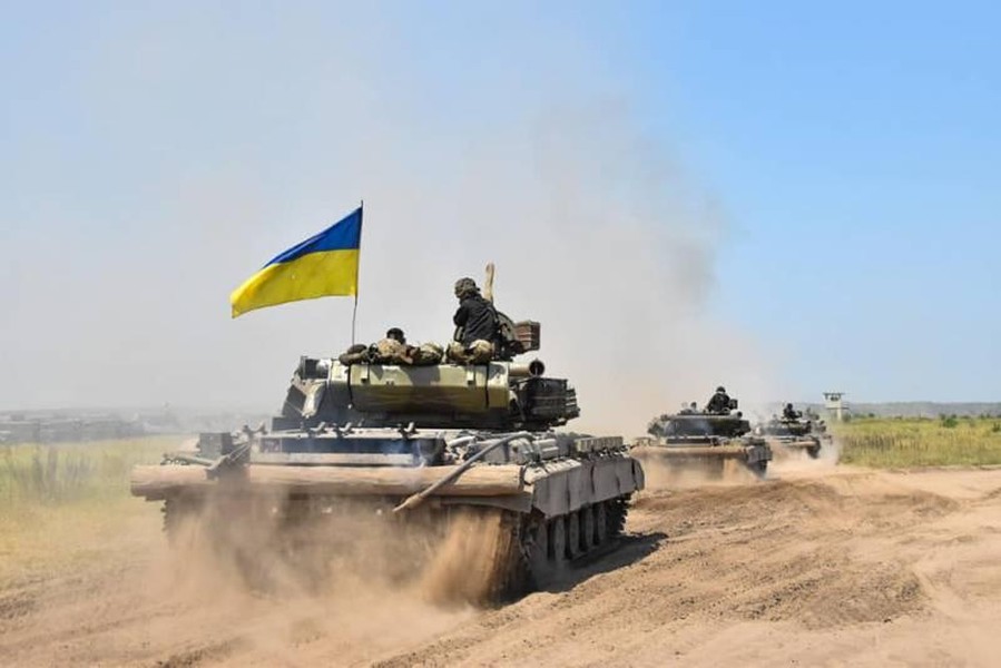 [ẢNH] Ukraine khởi động tập trận Rapid Trident 2021 đáp trả Zapad 2021 của Nga