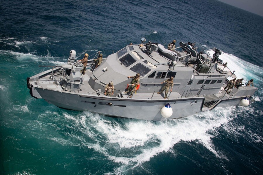 [ẢNH] Chiến hạm Mỹ viện trợ sẽ trở thành gánh nặng của Hải quân Ukraine?