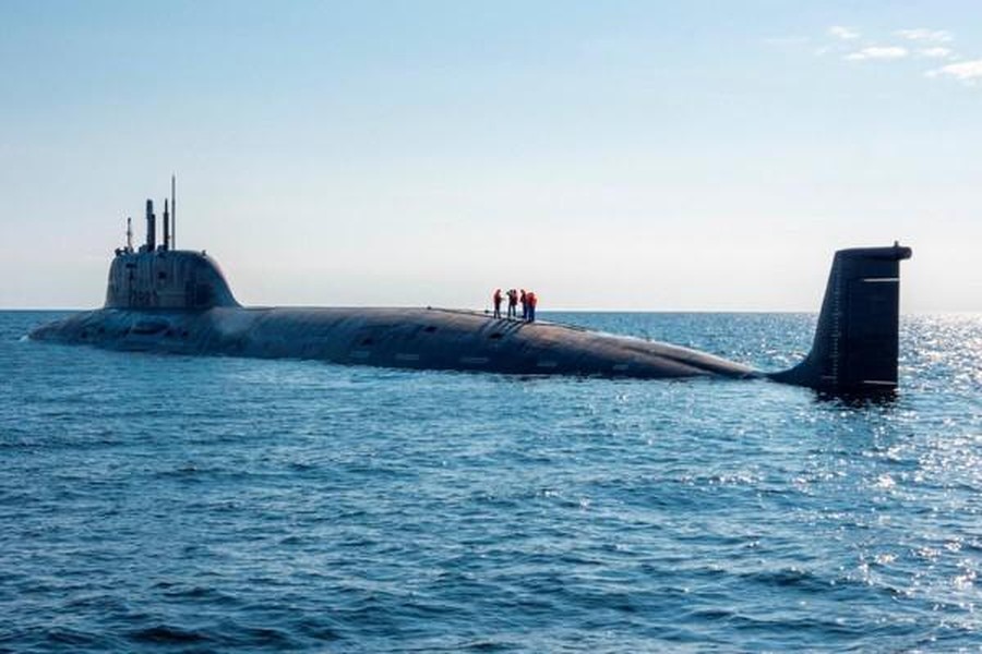 [ẢNH] Hai tàu ngầm Yasen Nga đủ sức đánh chìm 4 nhóm tác chiến tàu sân bay Mỹ?