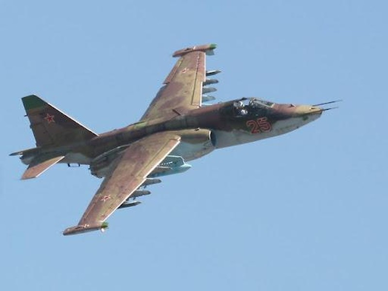 Sự thật hai chiếc Su-25 Nga buộc cả biên đội F-22 Mỹ phải tháo chạy