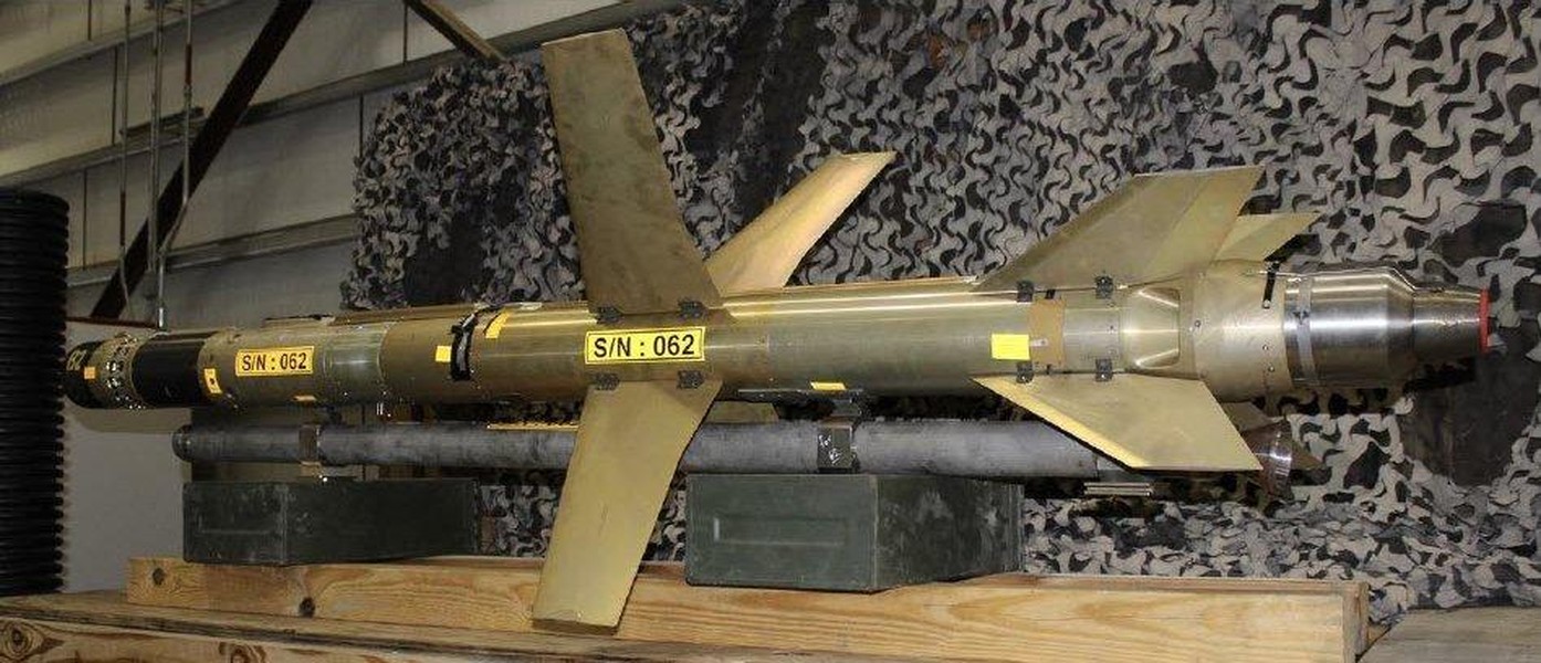 Iran dùng tên lửa siêu đặc biệt ‘tập kích’ cảnh báo căn cứ quân sự Mỹ