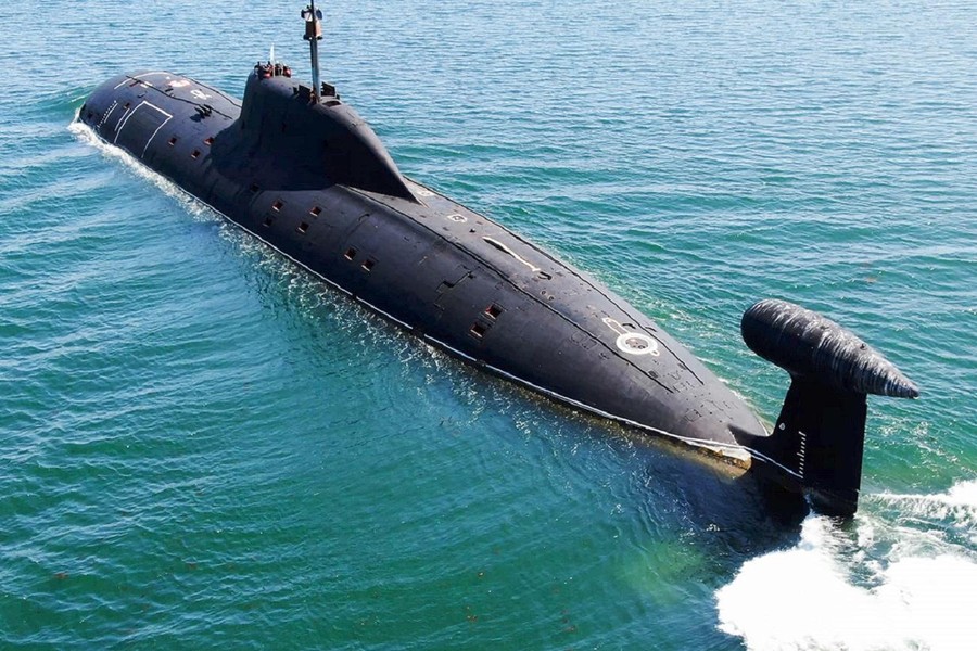Nga bán tàu ngầm hạt nhân cho Trung Quốc để đổi lấy tàu sân bay?