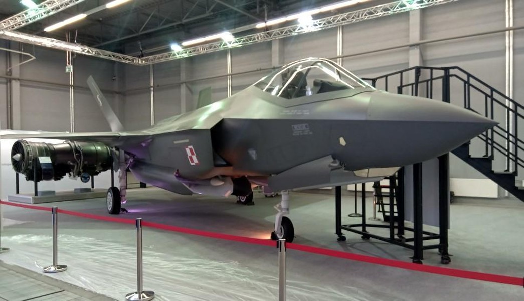 Tiêm kích F-35 Ba Lan 'tuyệt chủng' khi S-400 Nga hiện diện tại Belarus?