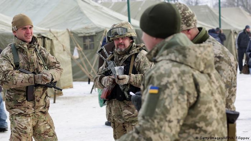Ukraine phong tỏa nguồn nước của Donbass như đã làm với Crimea