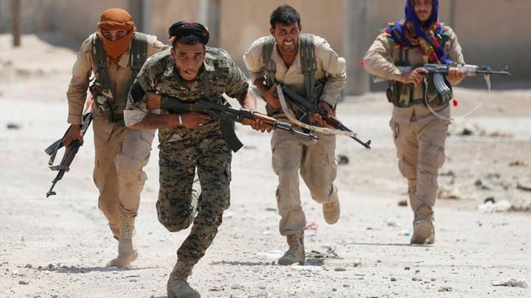 Người Kurd Syria bất ngờ muốn đẩy quân đội Nga ra khỏi Kobani