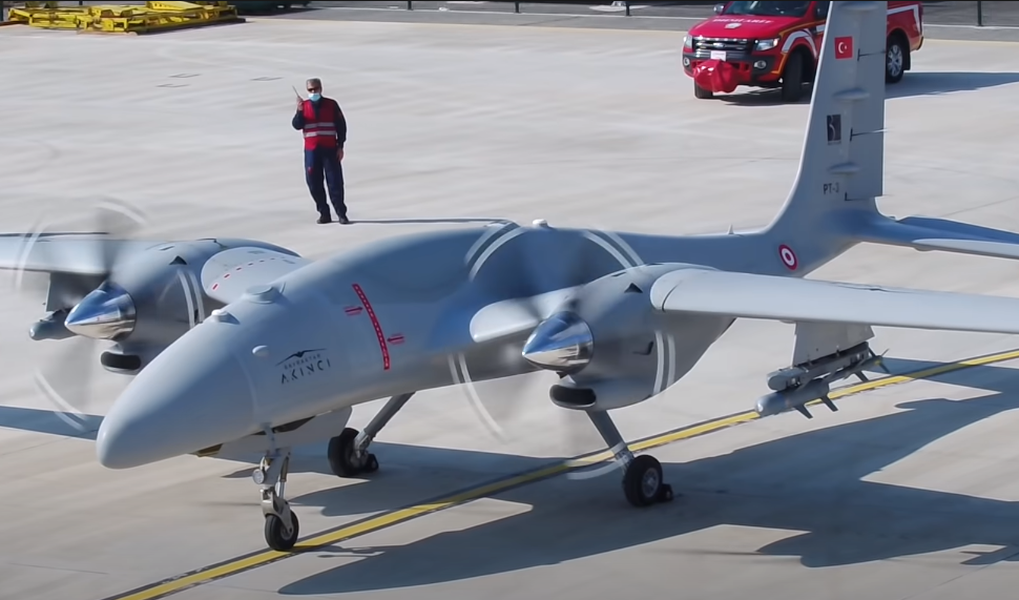 Thổ Nhĩ Kỳ bí mật bán UAV hạng nặng Bayraktar Akinci cho Ukraine?