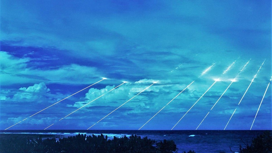 Tên lửa mang đầu đạn xung điện từ của Nga phá hủy mục tiêu trong bán kính... 400km