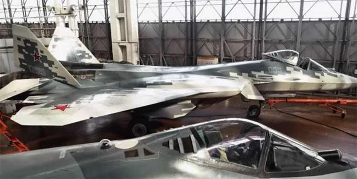 Hé lộ nguyên nhân dẫn tới mức giá siêu đắt của tiêm kích tàng hình Su-57