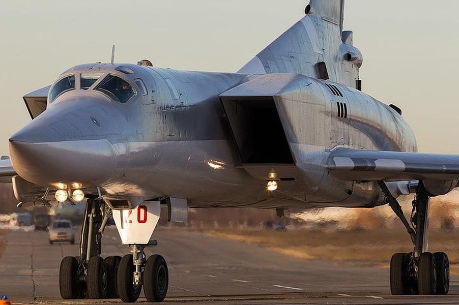 'Tàu sân bay không thể đánh chìm' của Nga vượt trội toàn bộ Hải quân NATO