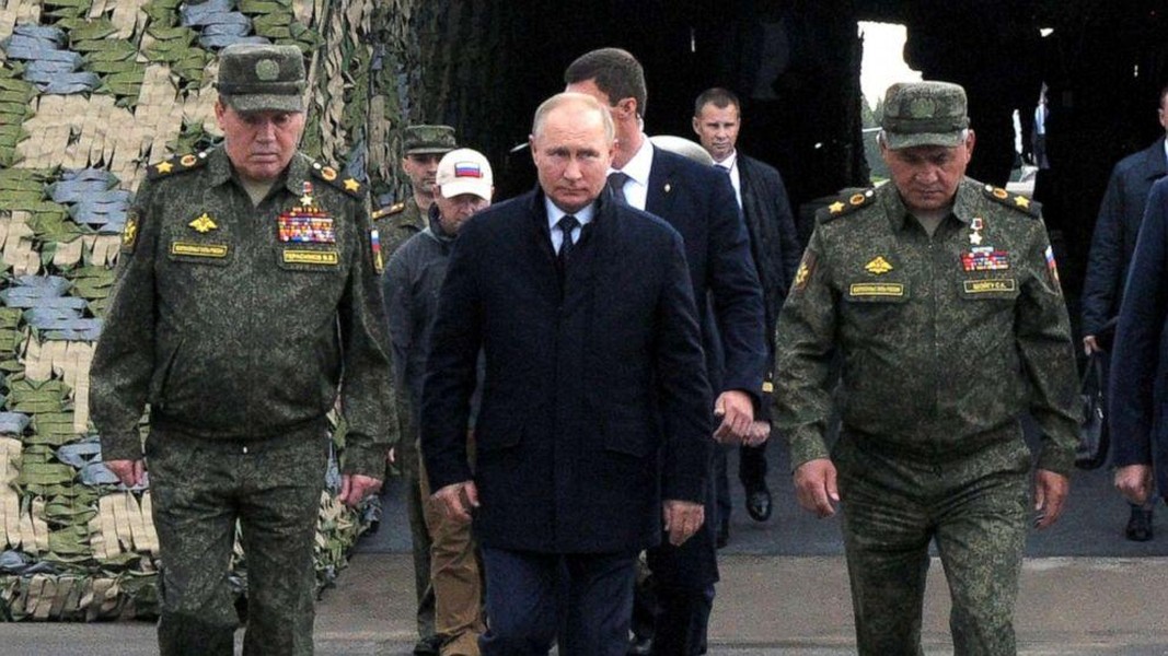 Vì sao sắc lệnh số 374 của Tổng thống Nga Putin khiến NATO lo sợ?