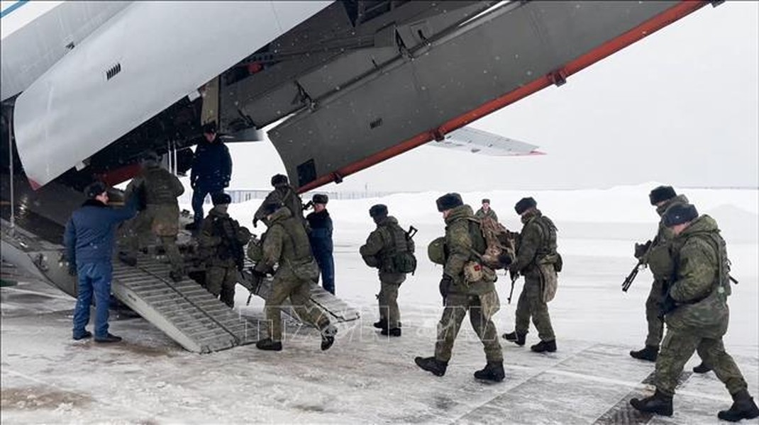Tên lửa Igla trong tay phiến quân Kazakhstan khiến máy bay Nga gặp nguy cơ lớn