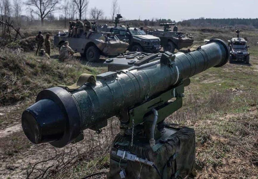 Báo Mỹ gây tranh cãi khi ca ngợi 'tên lửa chống tăng tự chế' của Ukraine