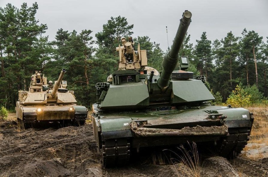 Mỹ cấp tốc giao xe tăng M1A2 Abrams cho Ba Lan để 'kiềm chế Nga'?
