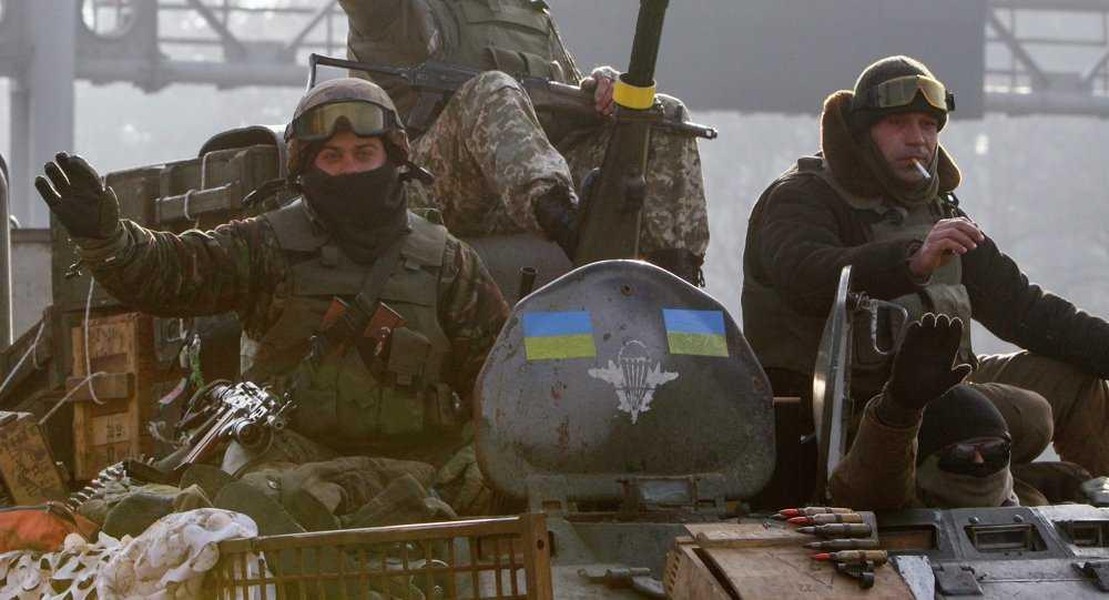 Vệ binh Quốc gia Ukraine mất quyền kiểm soát nhà máy điện hạt nhân Chernobyl
