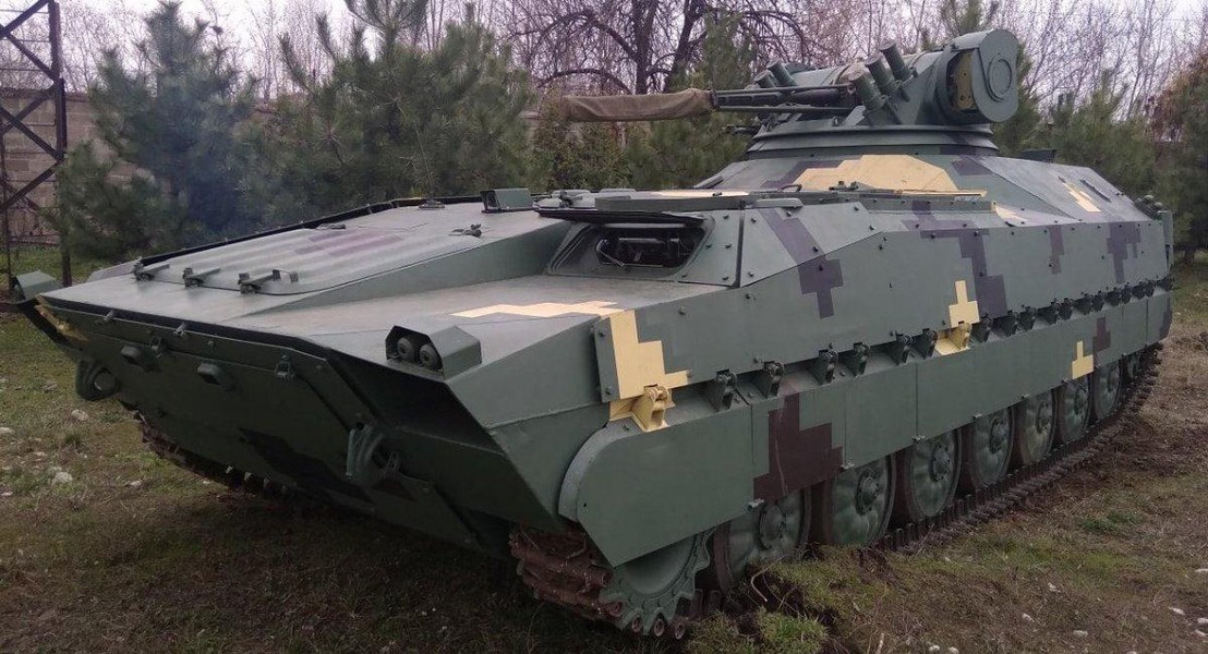 Công nghiệp quốc phòng Ukraine gấp rút cung cấp hàng loạt vũ khí cho quân đội
