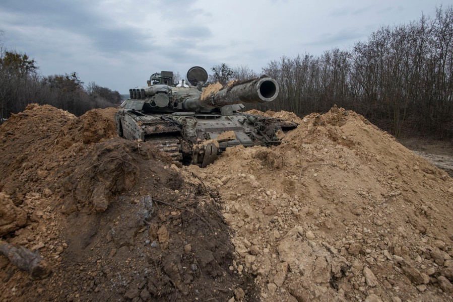 Mỹ viện trợ khẩn cấp 500 triệu USD cho Ukraine vì cho rằng Nga tái bố trí quân