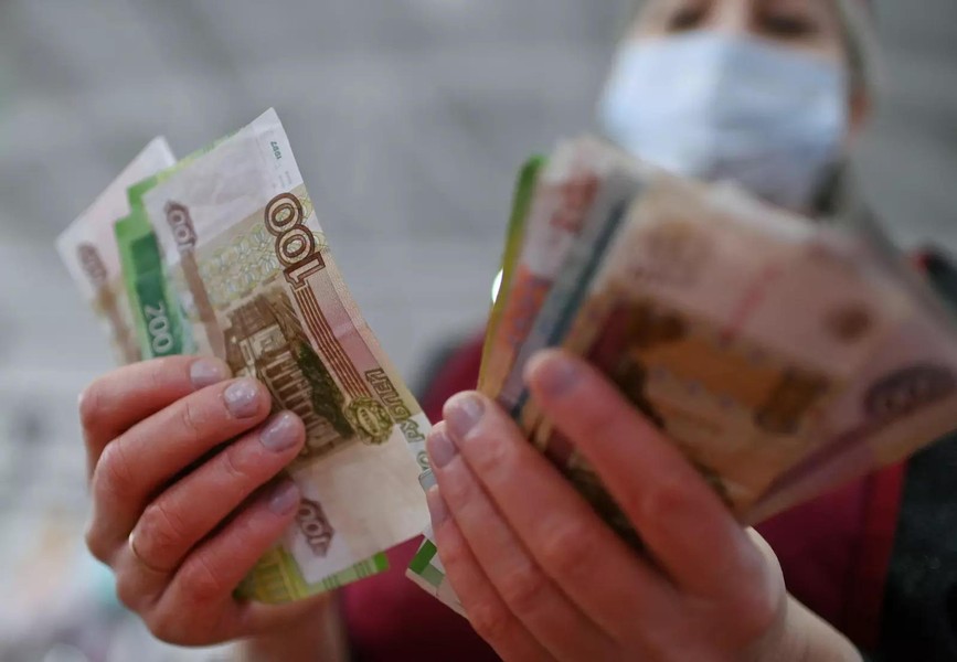 Cuộc chiến Ukraine có thể phá hủy nền kinh tế Nga hay không?
