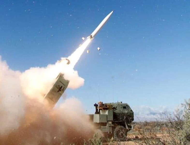 Mỹ sẽ cung cấp loại tên lửa nào cho Ukraine để tấn công sân bay?