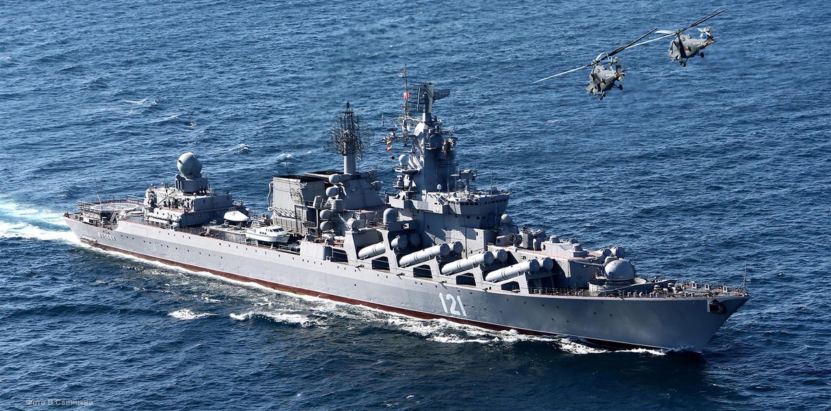 Vì sao tuần dương hạm Moskva khổng lồ lại chìm quá nhanh sau vụ cháy?