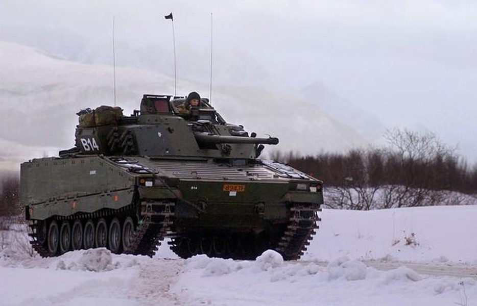 Quân đội Ukraine chuẩn bị tiếp nhận 'quái vật biến hình' CV90 đầy ưu việt?