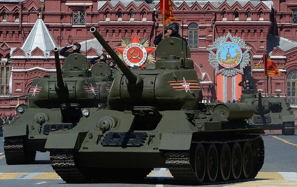 Vì sao hàng loạt vũ khí tối tân vắng mặt trong Lễ duyệt binh chiến thắng của Nga?