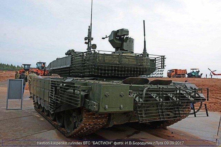 Bí ẩn tình huống xe tăng nghi là loại T-90M tối tân của Nga bị tiêu diệt tại Ukraine