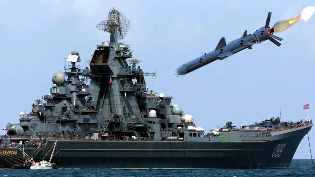 Ukraine tuyên bố tên lửa Neptune vừa đánh chìm soái hạm mới của Hạm đội Biển Đen