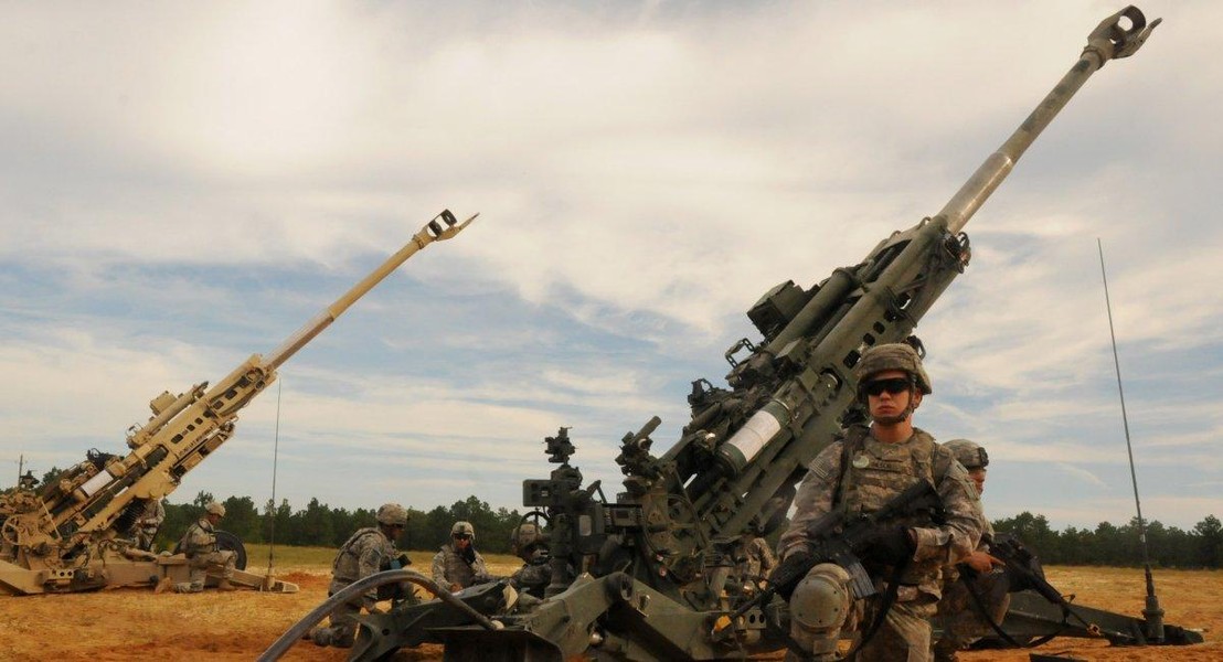 Ukraine dùng pháo M777 vừa tiếp nhận trút bão lửa xuống quân Nga?