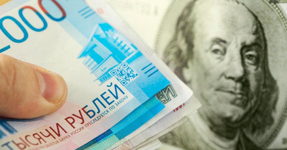 Bí mật về sự tăng trưởng mạnh của đồng Ruble dưới áp lực các lệnh trừng phạt phương Tây