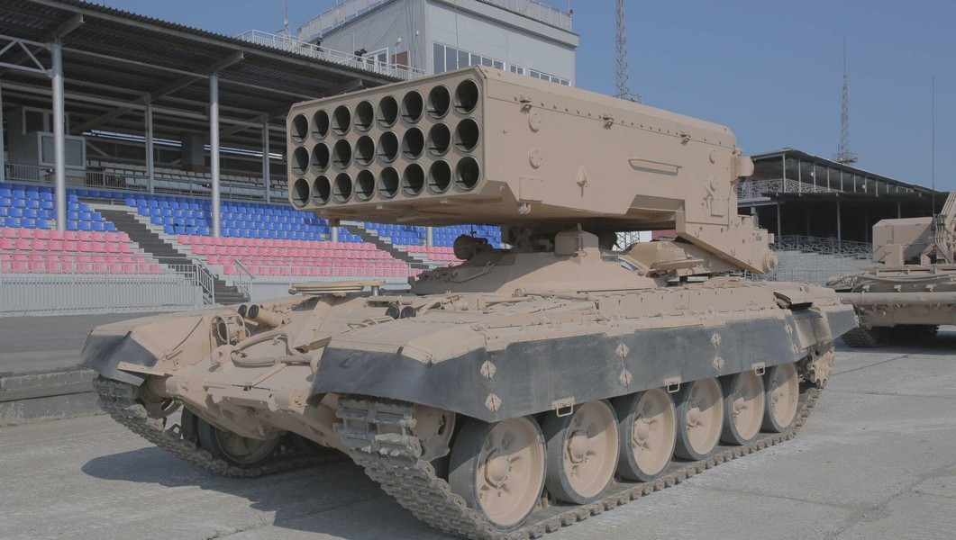 Cựu binh Mỹ sợ hãi trước 'vũ khí đến từ địa ngục’ TOS-1 của Nga