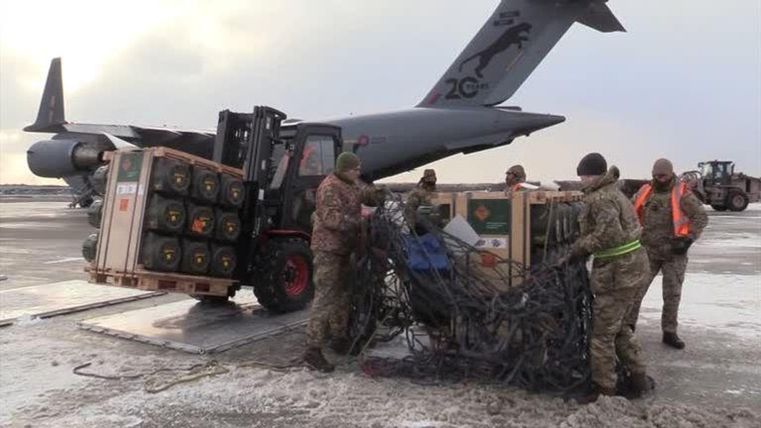 Vì sao Ukraine cần phải đặc biệt cảnh giác với viện trợ quân sự từ Anh?