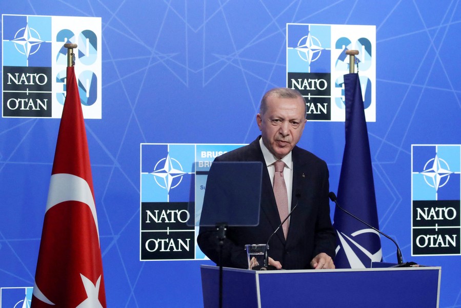 Thổ Nhĩ Kỳ có thể kích hoạt việc 'phá vỡ' NATO