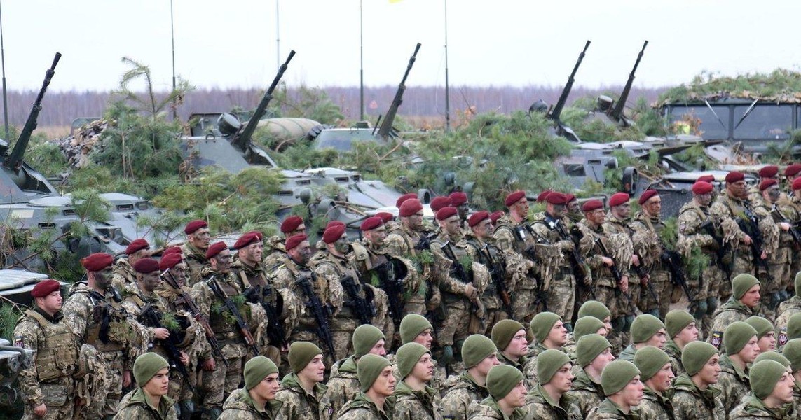Nga tạo ra bước ngoặt khi thiết lập được 'cầu nối' Donbass và Crimea