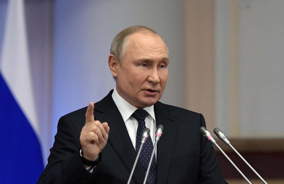 Mưu lược của ông Putin giúp Nga kiếm hàng tỷ USD từ trừng phạt của EU