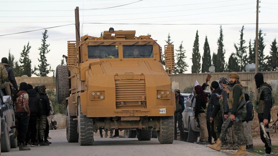 Thổ Nhĩ Kỳ tấn công dữ dội Manbij bất chấp cảnh báo của Nga