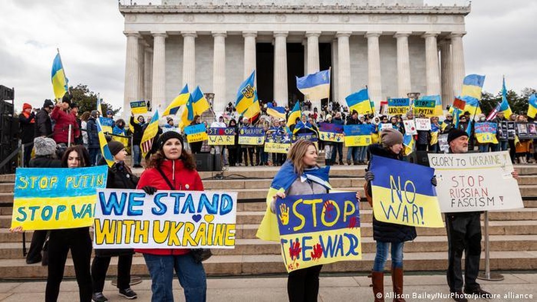 Chuyên gia Mỹ lo sợ số phận khoản tiền các nước phương Tây cung cấp cho Ukraine