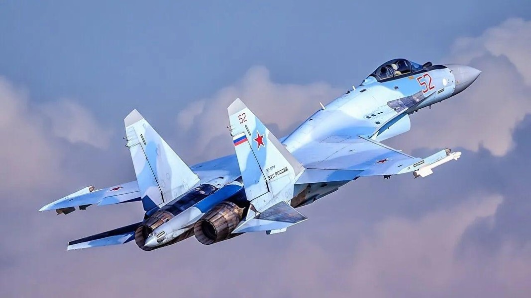 Mỹ khai thác bí mật tiêm kích Su-35 từ mảnh xác bị bắn rơi tại Ukraine