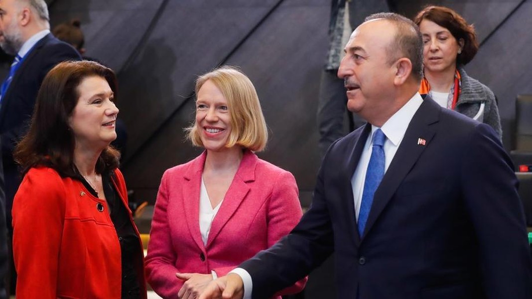 Thổ Nhĩ Kỳ khiến Nga tức giận khi chính thức ủng hộ Thụy Điển và Phần Lan gia nhập NATO