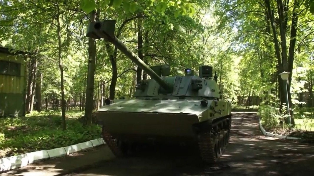 Nga tung cối tự hành đổ bộ đường không độc nhất vô nhị vào chiến trường Ukraine
