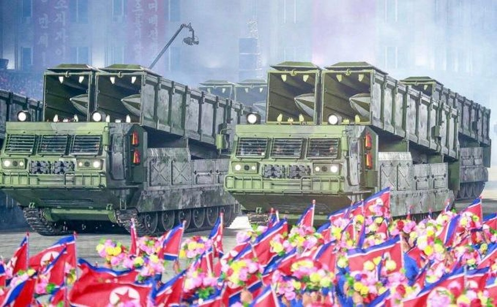 Trong khi Ukraine mơ về tên lửa ATACMS thì Triều Tiên chế tạo 'bản sao' vượt trội