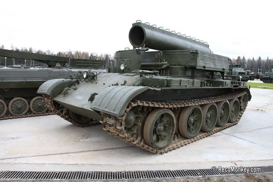 Quân đội Nga tung thiết giáp đồ cổ cực hiếm vào chiến trường Ukraine