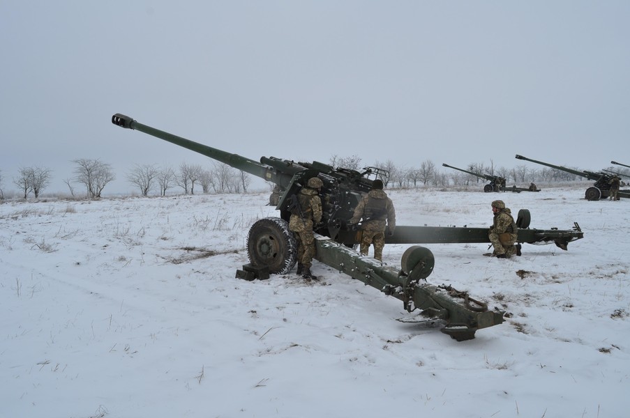 Quân đội Nga dùng chiến thuật 'đập hạt dẻ' để tạo 'hỏa ngục' trên chiến trường Donbass