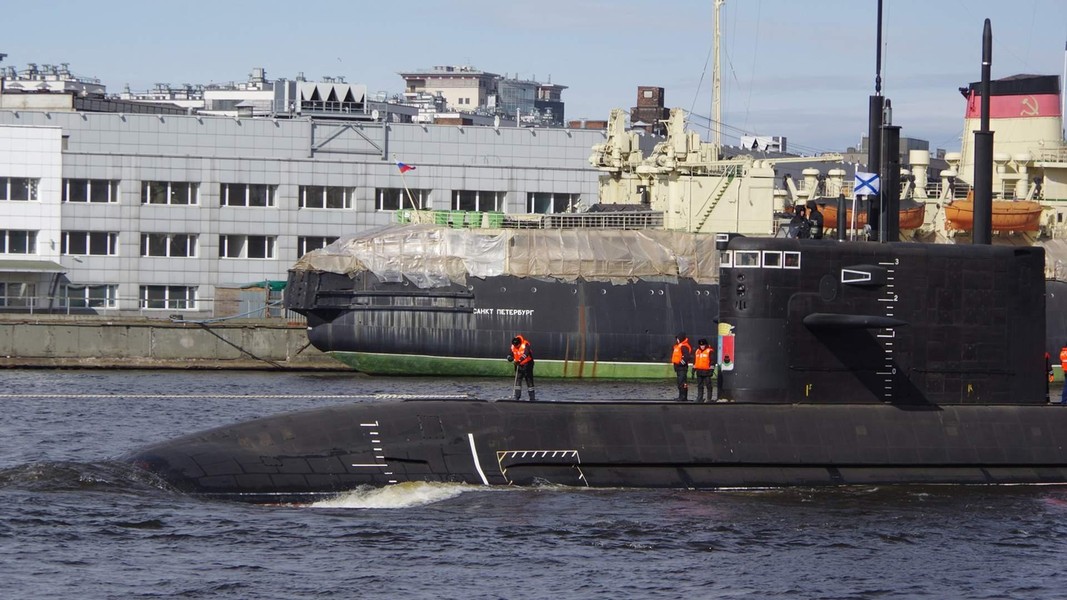 Tàu ngầm Kronstadt Nga sẽ sớm tham gia chiến dịch quân sự tại Ukraine?