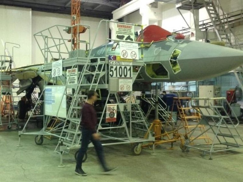 Tiêm kích tàng hình Su-57 liệu có được cứu khỏi nguy cơ 'chết chìm'?