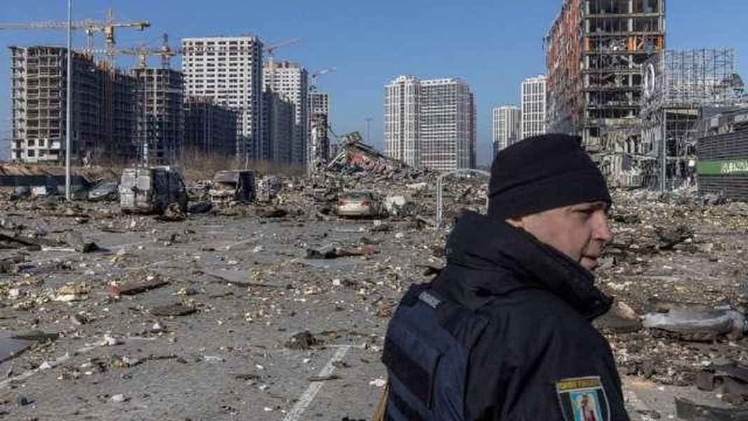 Nền kinh tế Ukraine tê liệt sau 6 tháng xung đột, Nga cũng bị ảnh hưởng nặng nề