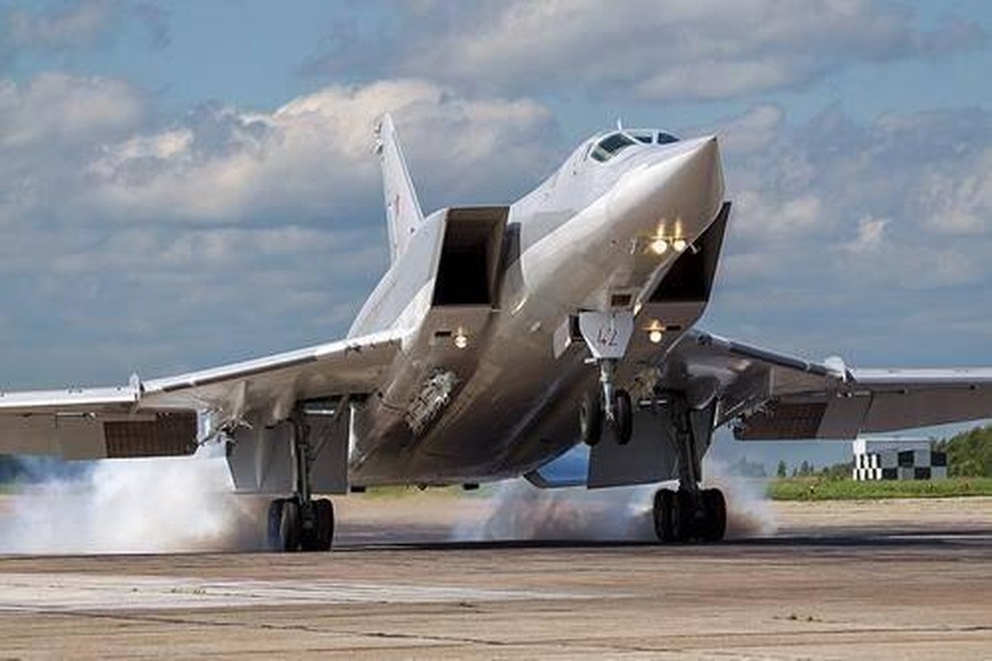 Oanh tạc cơ Tu-22M Nga vẫn là mối nguy hiểm rất lớn cho Mỹ