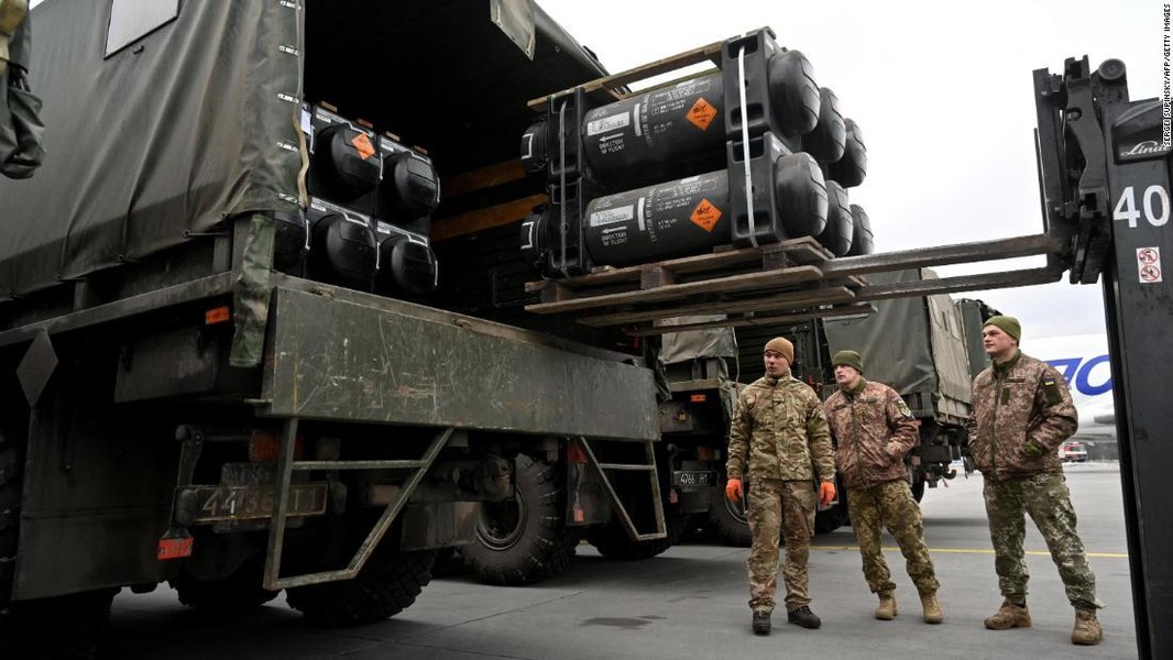 Tướng Mỹ kêu gọi sớm cung cấp cho Ukraine vũ khí tấn công tầm xa