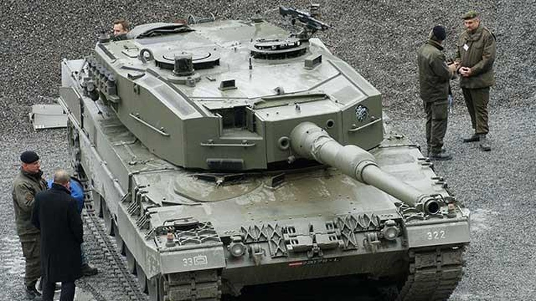 Đại tá Nga: Xe tăng Leopard xuất hiện tại Ukraine chỉ có lợi cho Nga