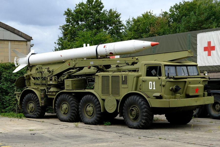 Ly khai miền Đông tấn công Quân đội Ukraine bằng tên lửa 'hàng hiếm' từ thời Liên Xô