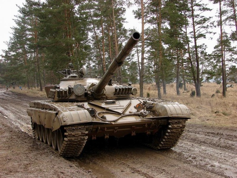 Xe tăng Ba Lan viện trợ cho Ukraine bị gọi là 'vũ khí dùng một lần'